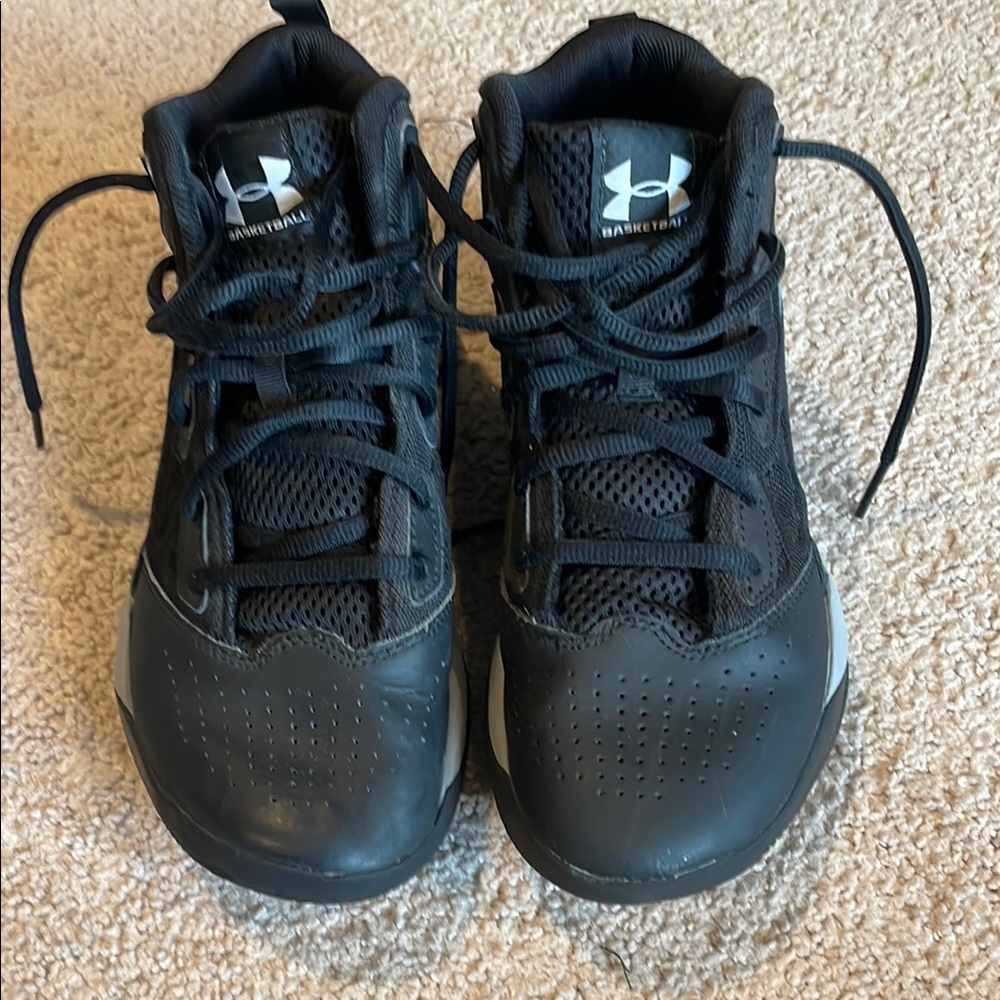 Under Armour Kids Black Sneakers